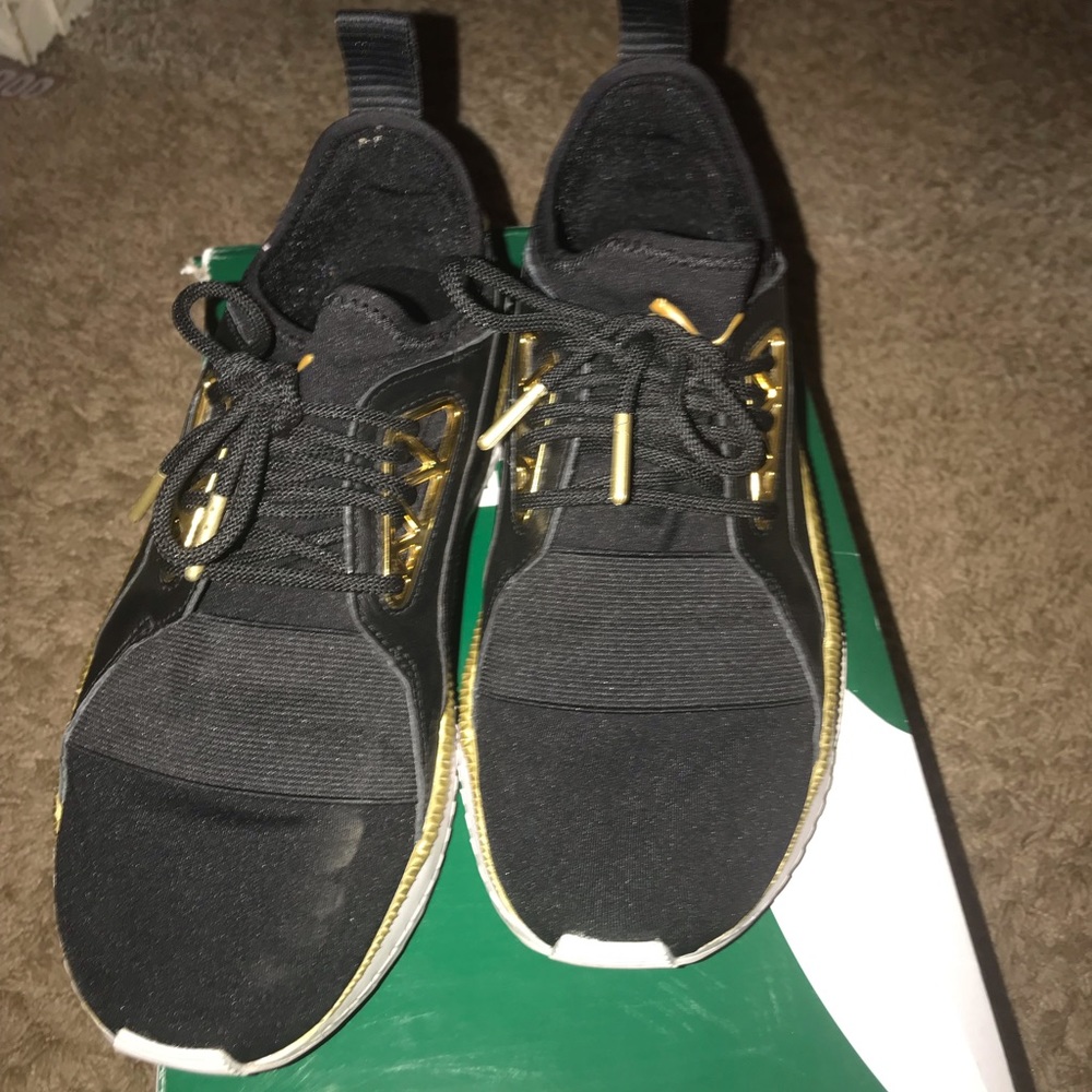 Puma sneakers